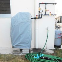 軟水機浄水器導入実績：久保田安全ガラス（沖縄市：自動車ガラス、修理、整備）