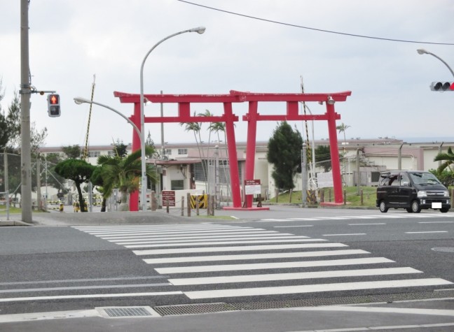 軟水機浄水器導入実績：トリイステーション　（読谷村：基地内）